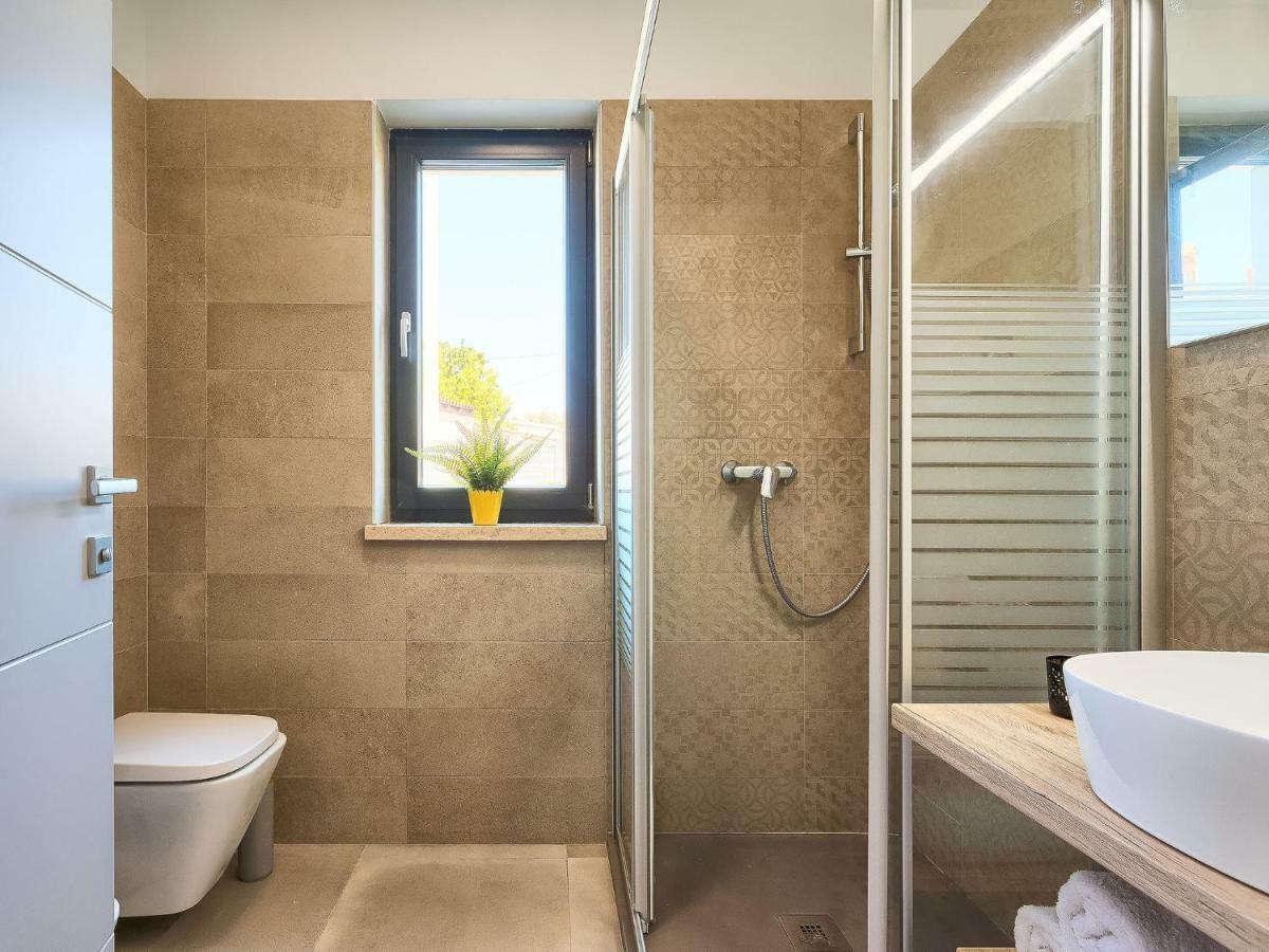 Villa Grande By Interhome Tar-Vabriga Ngoại thất bức ảnh